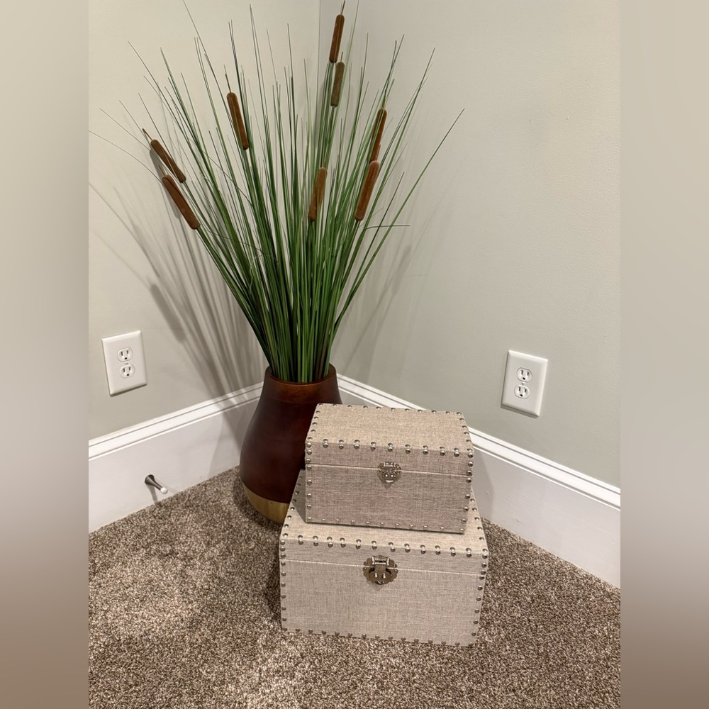 Set of Two Decorative Linen Covered Storage Trunks - Picture 9 of 16